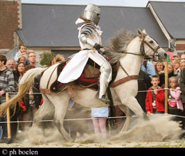 Un des participants au Tournoi de Chevallerie